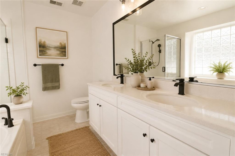 Photo 12 of 23 residential for sale in Virginia Beach virginia