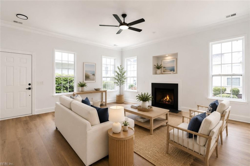 Photo 2 of 23 residential for sale in Virginia Beach virginia