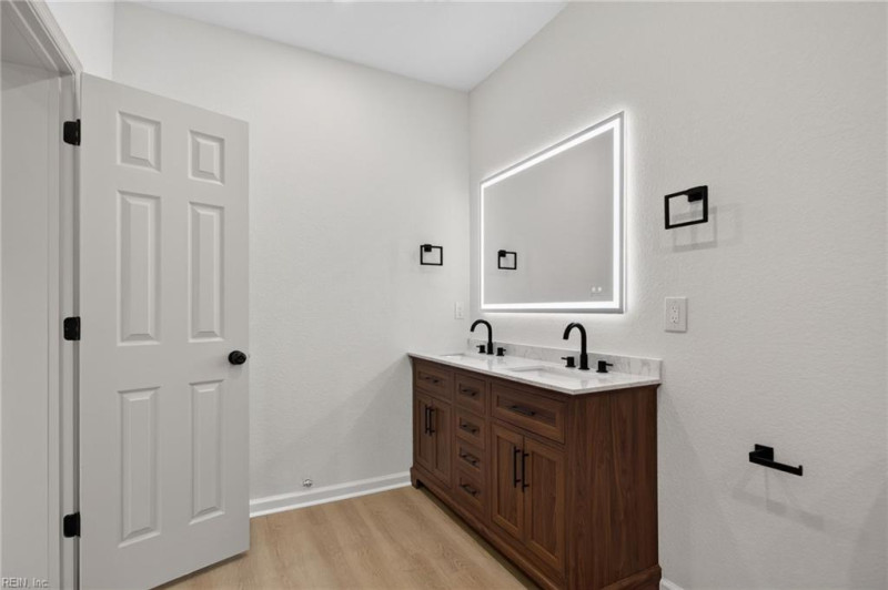 Photo 32 of 42 residential for sale in Norfolk virginia