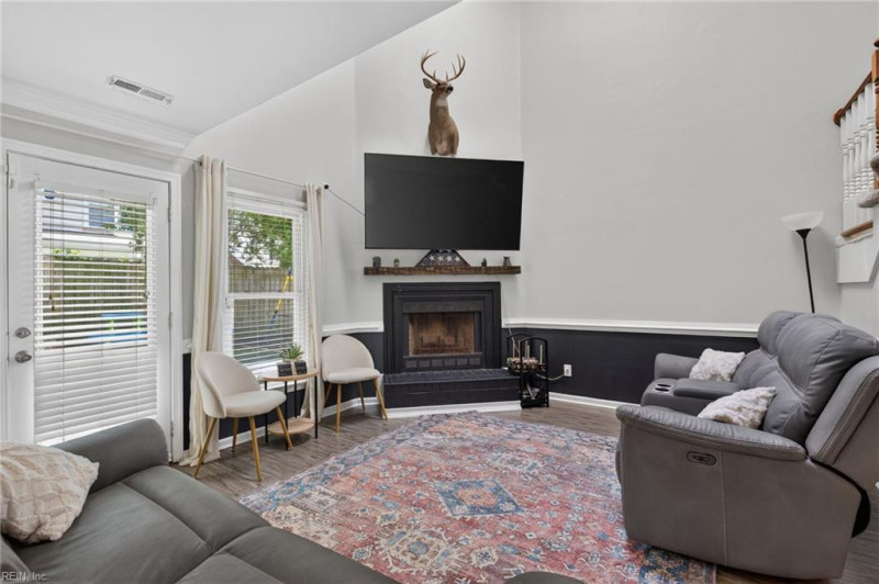 Photo 13 of 43 residential for sale in Virginia Beach virginia