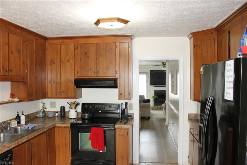 Photo 2 of 19 residential for sale in Newport News virginia Photo 2 of 19 residential for sale in Newport News virginia