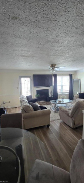 Photo 6 of 19 residential for sale in Newport News virginia Photo 6 of 19 residential for sale in Newport News virginia