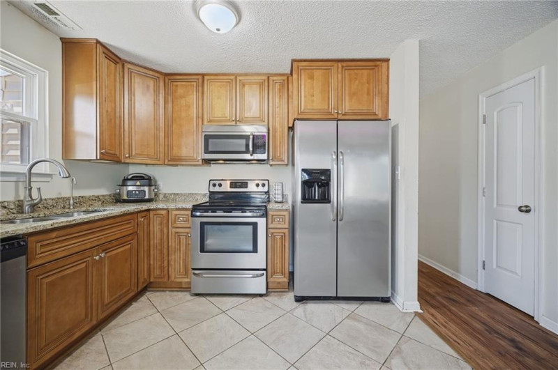 Photo 12 of 30 residential for sale in Chesapeake virginia Photo 12 of 30 residential for sale in Chesapeake virginia