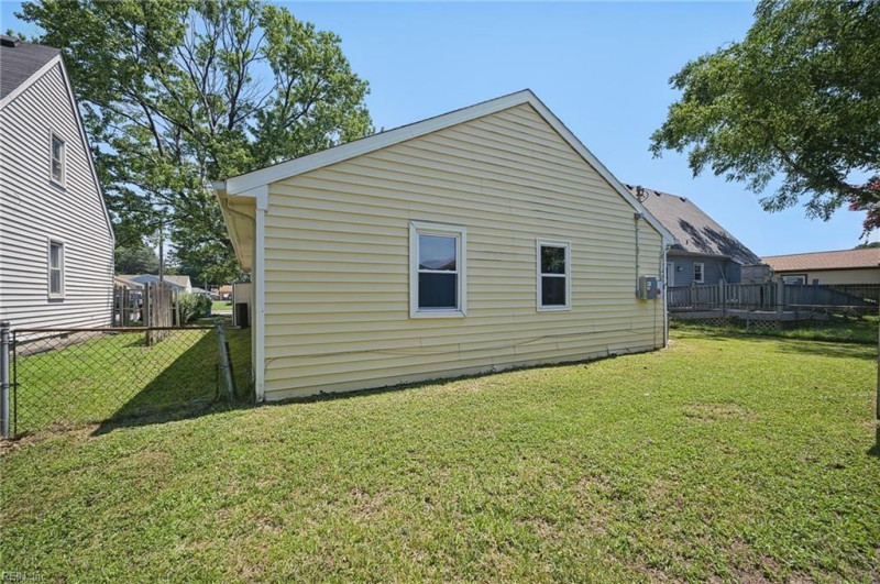 Photo 26 of 30 residential for sale in Chesapeake virginia Photo 26 of 30 residential for sale in Chesapeake virginia