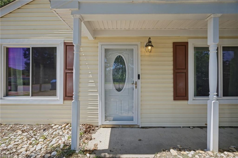 Photo 6 of 30 residential for sale in Chesapeake virginia Photo 6 of 30 residential for sale in Chesapeake virginia
