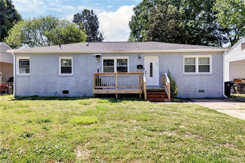 Photo 2 of 27 residential for sale in Newport News virginia