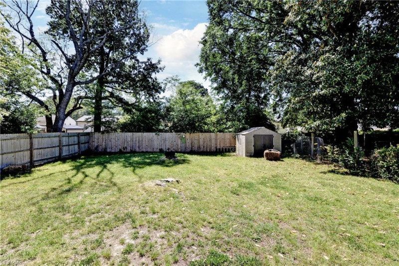Photo 21 of 27 residential for sale in Newport News virginia