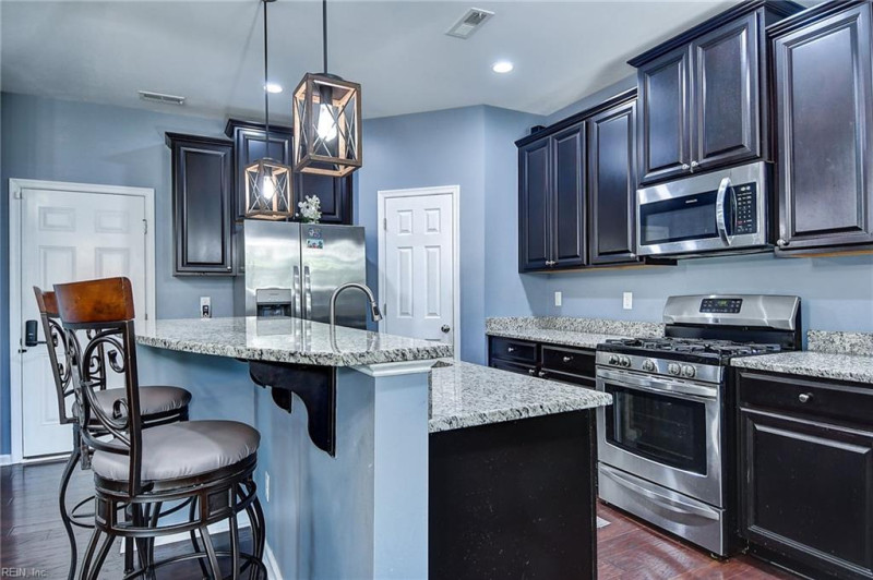 Photo 12 of 42 residential for sale in Hampton virginia