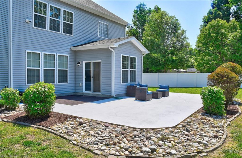 Photo 2 of 42 residential for sale in Hampton virginia