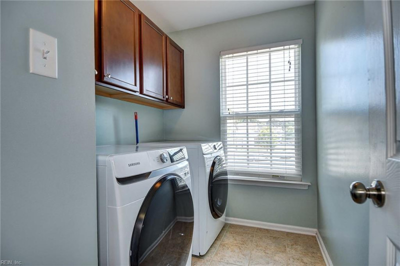 Photo 32 of 42 residential for sale in Hampton virginia