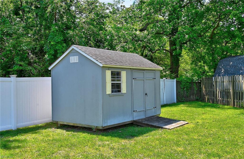 Photo 35 of 42 residential for sale in Hampton virginia