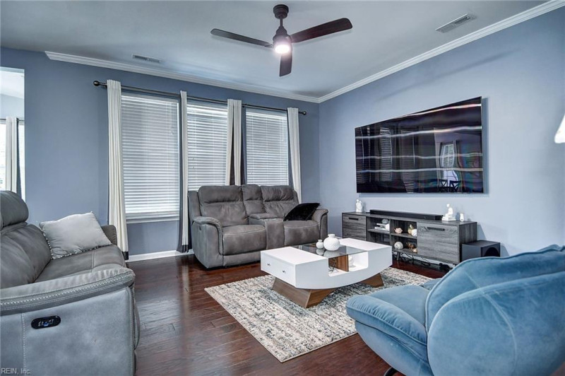 Photo 5 of 42 residential for sale in Hampton virginia