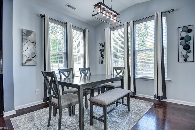 Photo 7 of 42 residential for sale in Hampton virginia