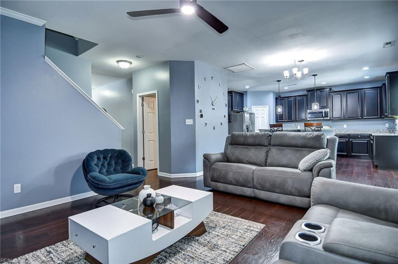 Photo 8 of 42 residential for sale in Hampton virginia