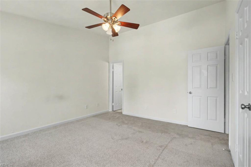 Photo 23 of 32 residential for sale in Hampton virginia