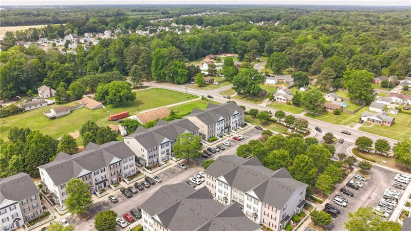 Photo 37 of 43 residential for sale in Suffolk virginia Photo 37 of 43 residential for sale in Suffolk virginia
