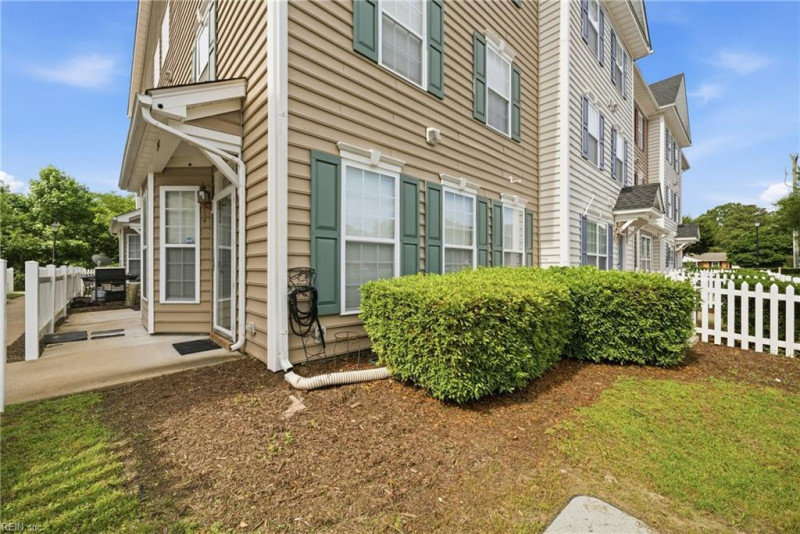 Photo 7 of 43 residential for sale in Suffolk virginia Photo 7 of 43 residential for sale in Suffolk virginia