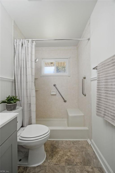 Photo 18 of 33 residential for sale in Newport News virginia