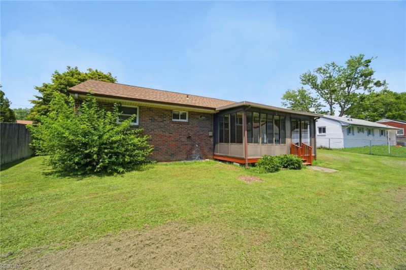 Photo 29 of 33 residential for sale in Newport News virginia