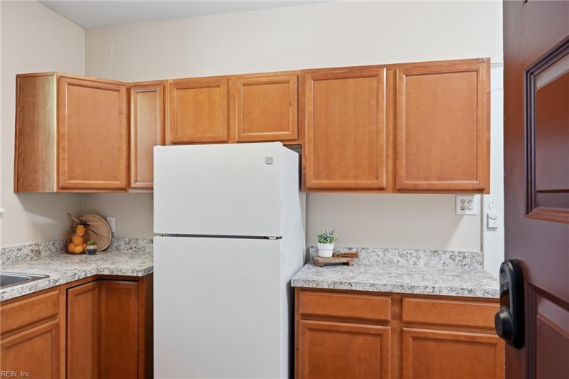 Photo 14 of 23 residential for sale in Norfolk virginia
