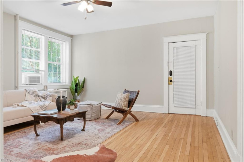 Photo 6 of 23 residential for sale in Norfolk virginia