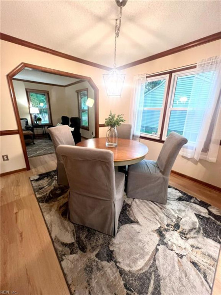 Photo 14 of 50 residential for sale in Virginia Beach virginia