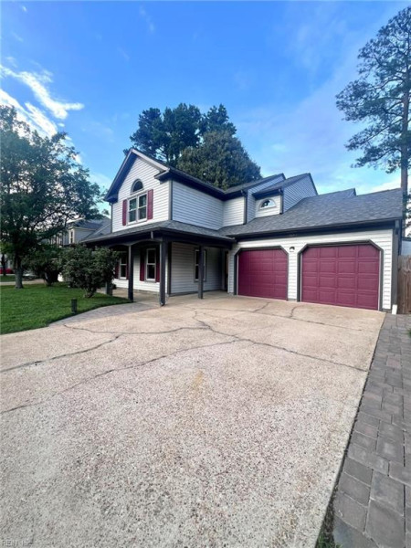 Photo 3 of 50 residential for sale in Virginia Beach virginia