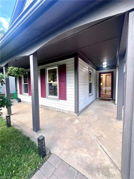 Photo 5 of 50 residential for sale in Virginia Beach virginia