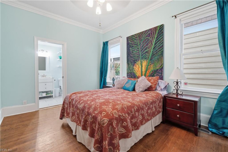 Photo 15 of 41 residential for sale in Norfolk virginia