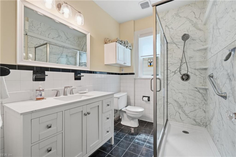 Photo 23 of 41 residential for sale in Norfolk virginia