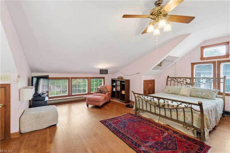 Photo 28 of 41 residential for sale in Norfolk virginia