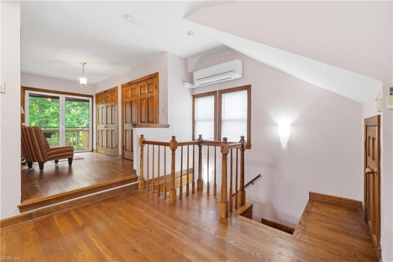 Photo 30 of 41 residential for sale in Norfolk virginia