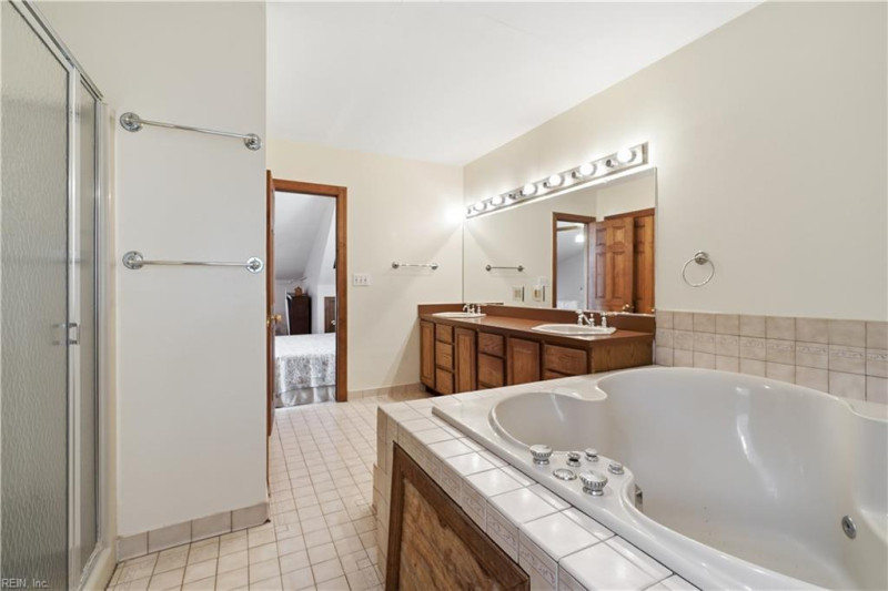 Photo 33 of 41 residential for sale in Norfolk virginia