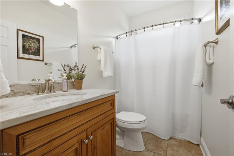 Photo 18 of 31 residential for sale in Virginia Beach virginia