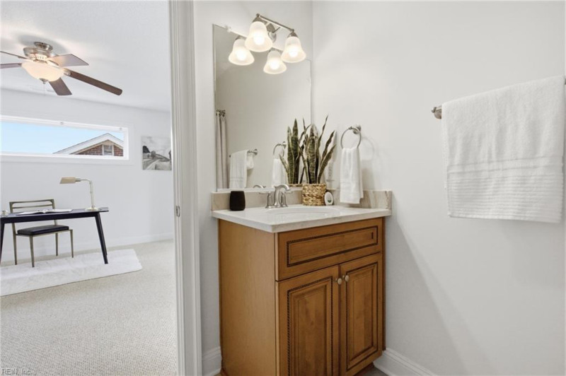 Photo 19 of 31 residential for sale in Virginia Beach virginia