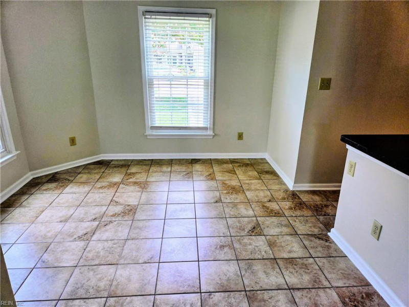 Photo 5 of 18 residential for sale in Newport News virginia