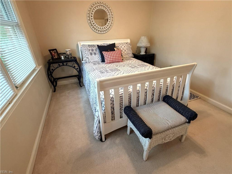 Photo 36 of 50 residential for sale in Chesapeake virginia