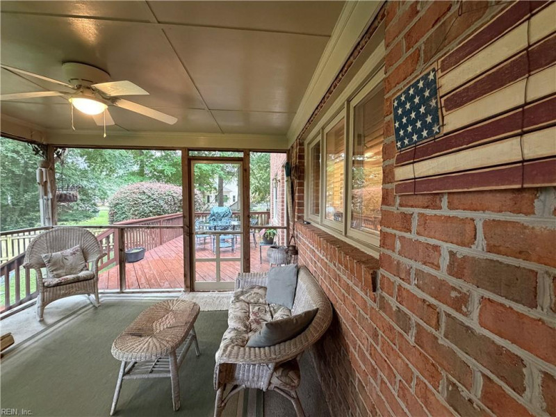 Photo 7 of 50 residential for sale in Chesapeake virginia