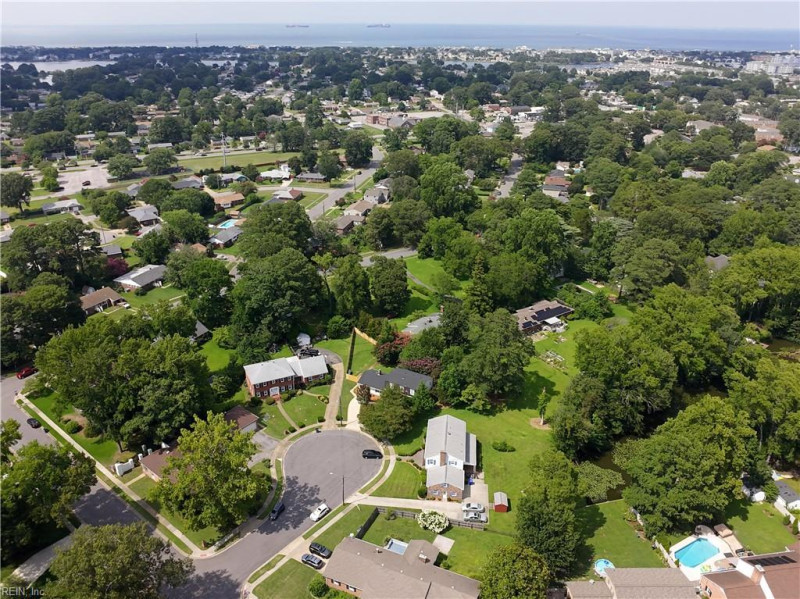 Photo 35 of 44 residential for sale in Norfolk virginia