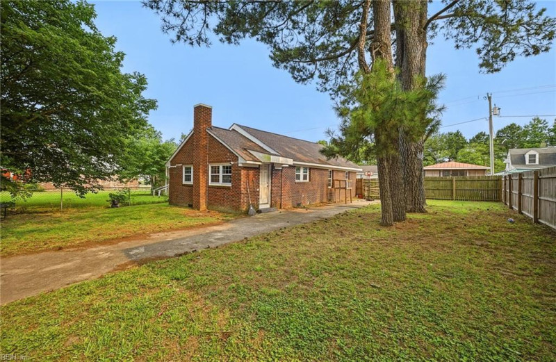 Photo 23 of 29 residential for sale in Suffolk virginia Photo 23 of 29 residential for sale in Suffolk virginia