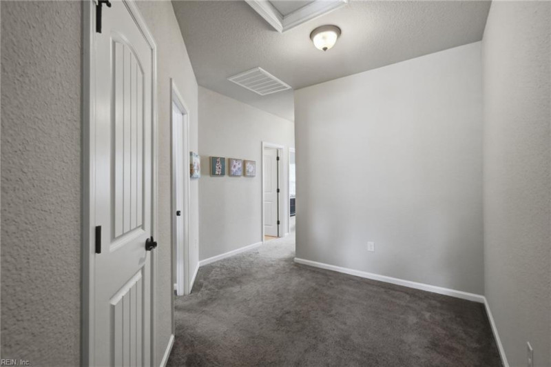Photo 27 of 50 residential for sale in Chesapeake virginia