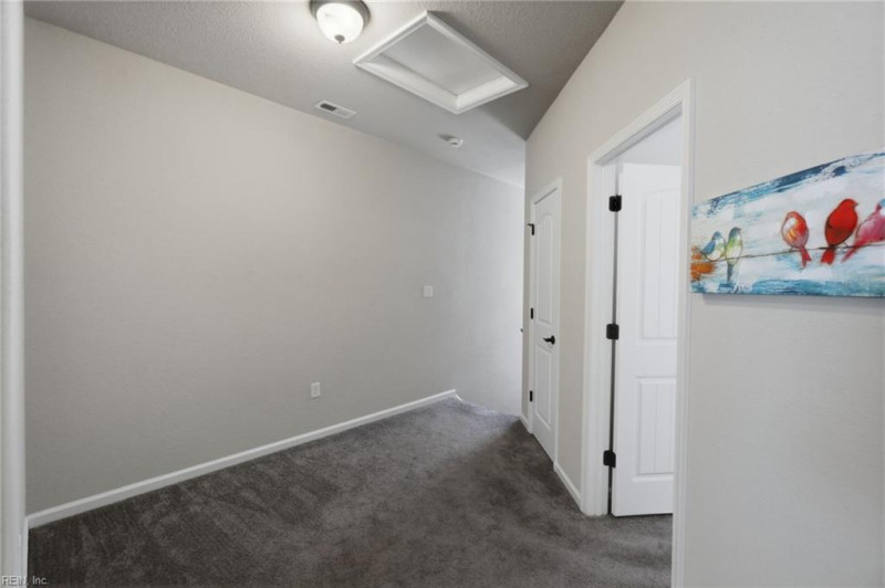 Photo 28 of 50 residential for sale in Chesapeake virginia