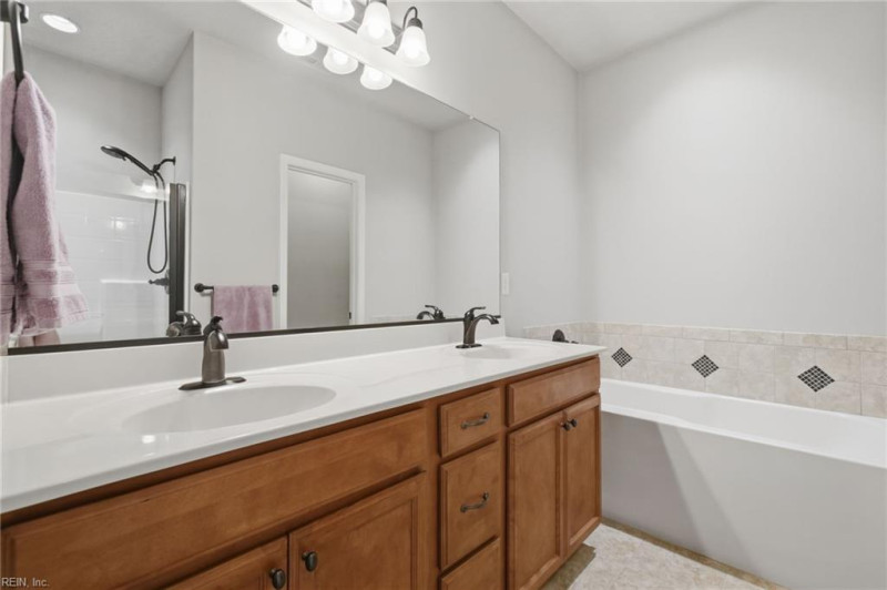 Photo 33 of 50 residential for sale in Chesapeake virginia