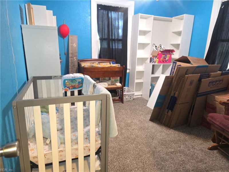Photo 17 of 35 residential for sale in Portsmouth virginia