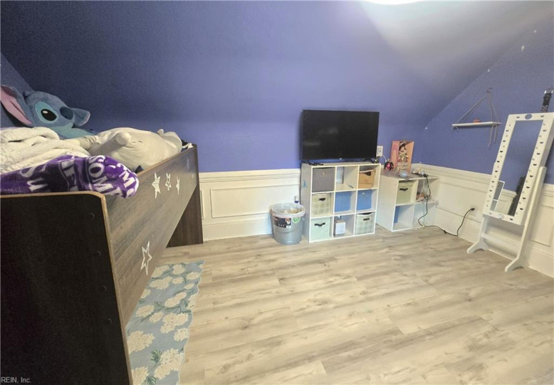 Photo 20 of 35 residential for sale in Portsmouth virginia
