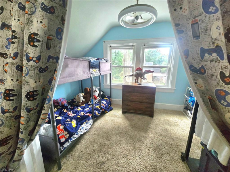 Photo 25 of 35 residential for sale in Portsmouth virginia
