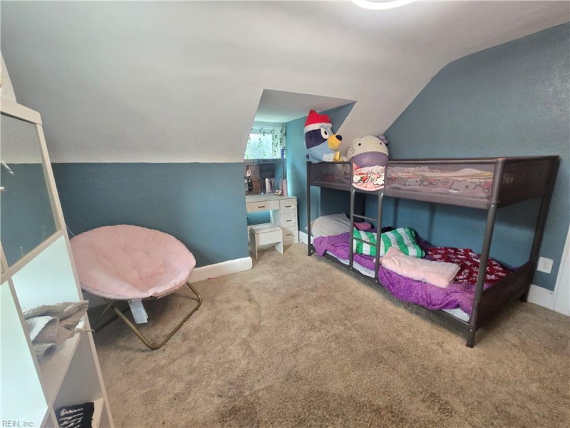 Photo 27 of 35 residential for sale in Portsmouth virginia