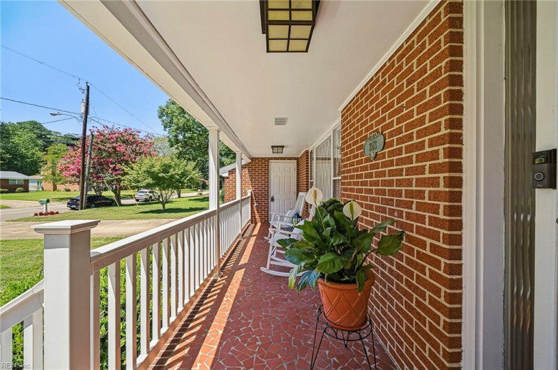 Photo 3 of 26 residential for sale in Portsmouth virginia Photo 3 of 26 residential for sale in Portsmouth virginia