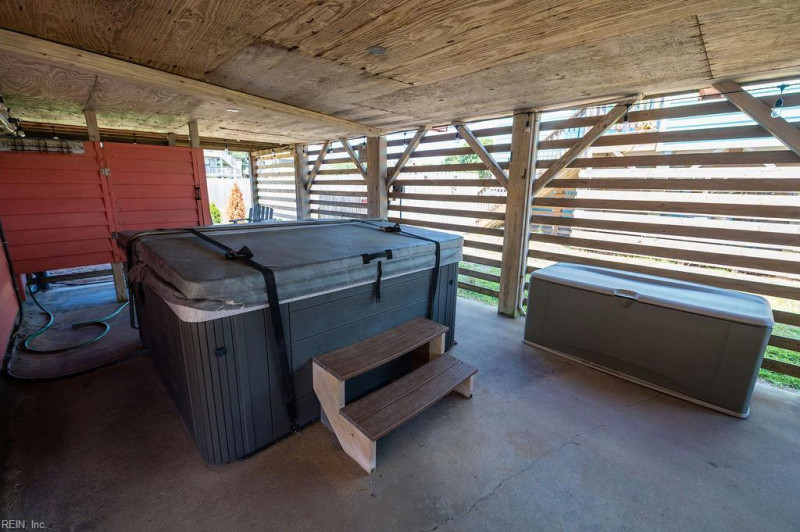 Photo 40 of 47 residential for sale in Dare County virginia