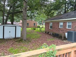 Photo 2 of 5 residential for sale in Chesapeake virginia